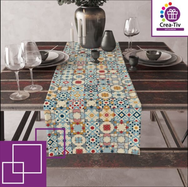 TABLE RUNNER 11